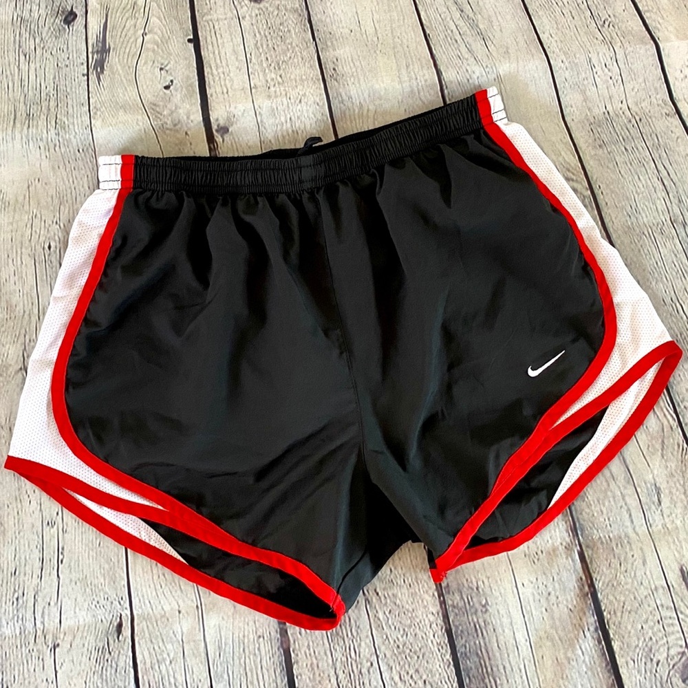 Nike Women’s Dry Fit Tempo Running Shorts